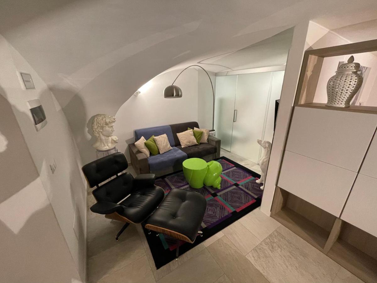 Loft “Cinema Galleria” Appartement Bari Buitenkant foto