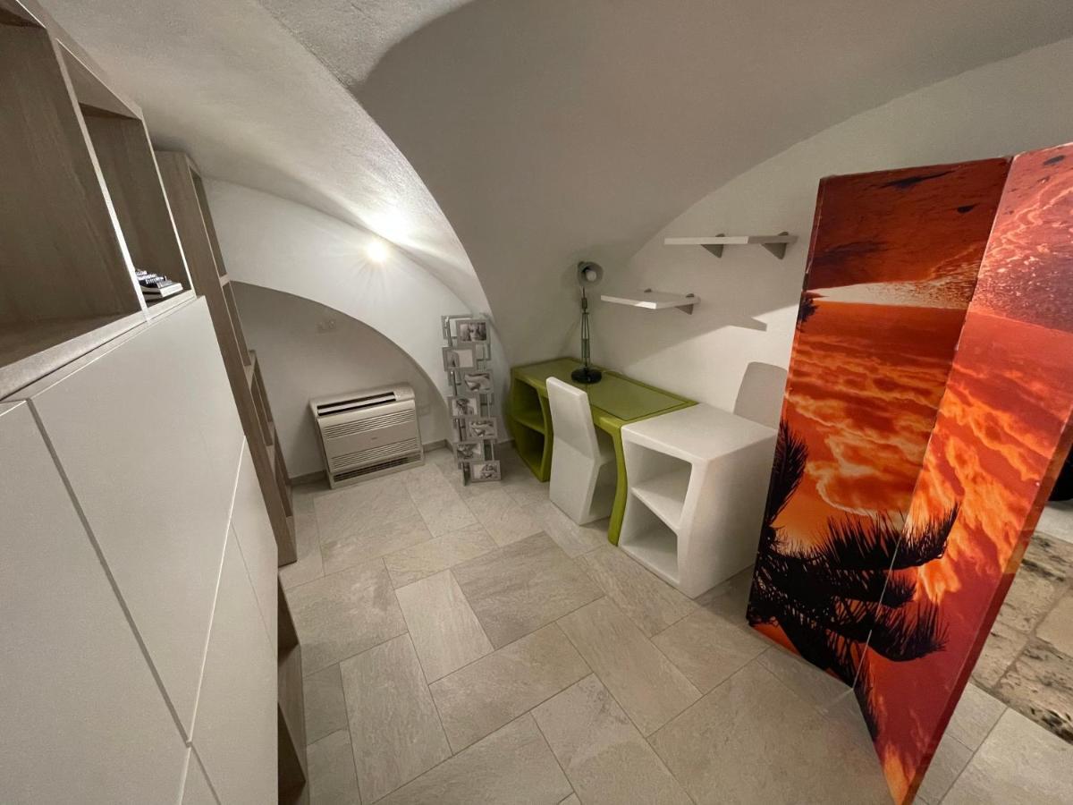 Loft “Cinema Galleria” Appartement Bari Buitenkant foto