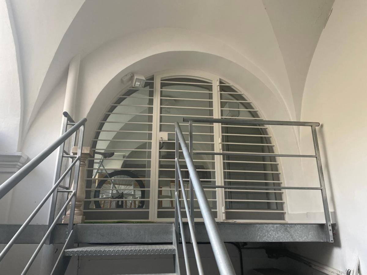 Loft “Cinema Galleria” Appartement Bari Buitenkant foto