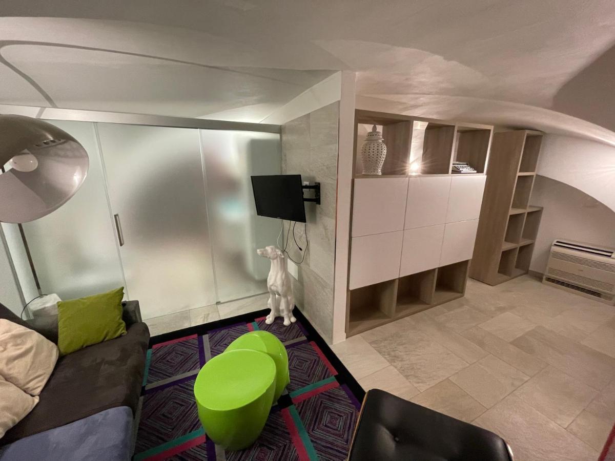 Loft “Cinema Galleria” Appartement Bari Buitenkant foto